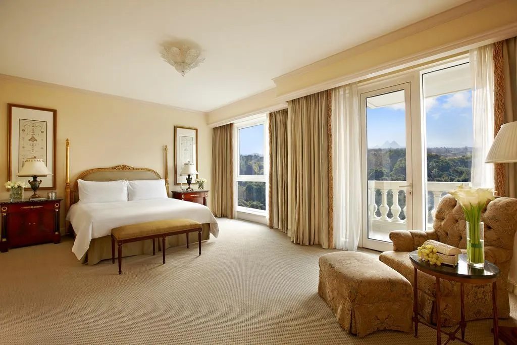 SINGLE DELUXE Room, Four Seasons Hotel Cairo at The First Residence, Cairo