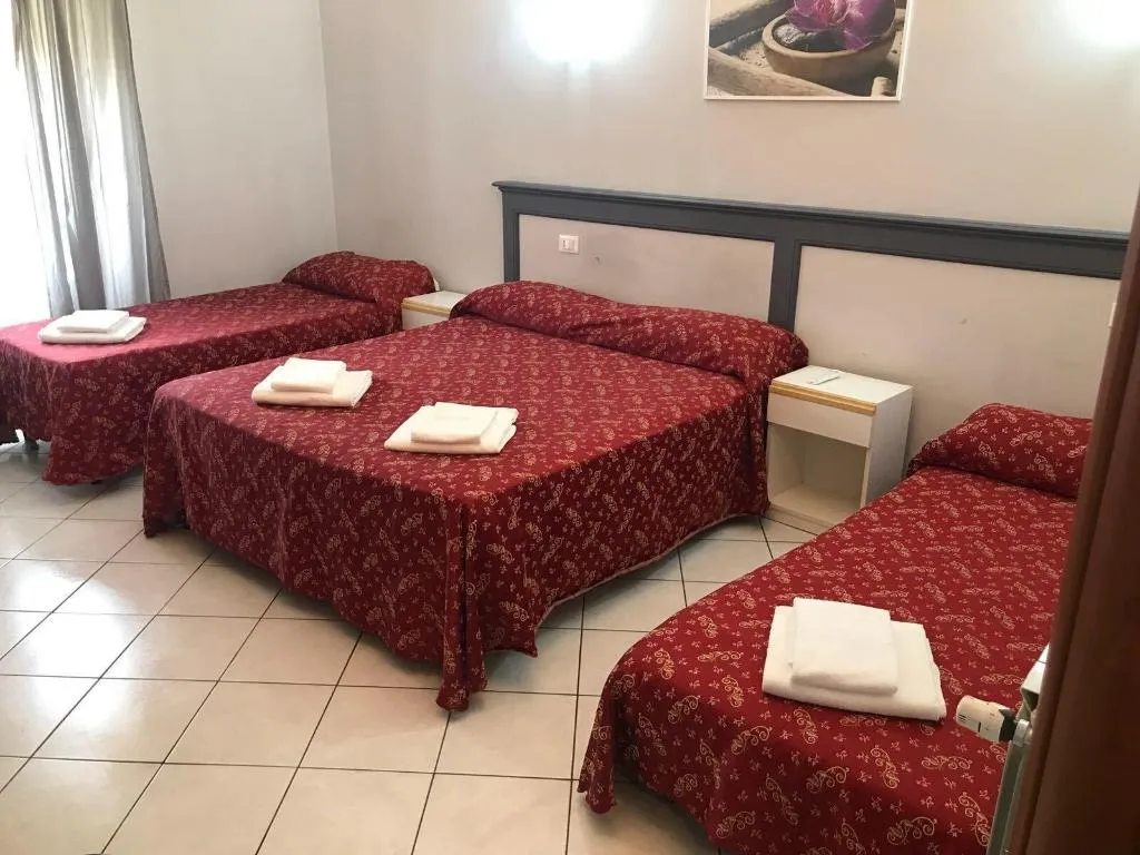 Room, Fanti Rooms, Naples