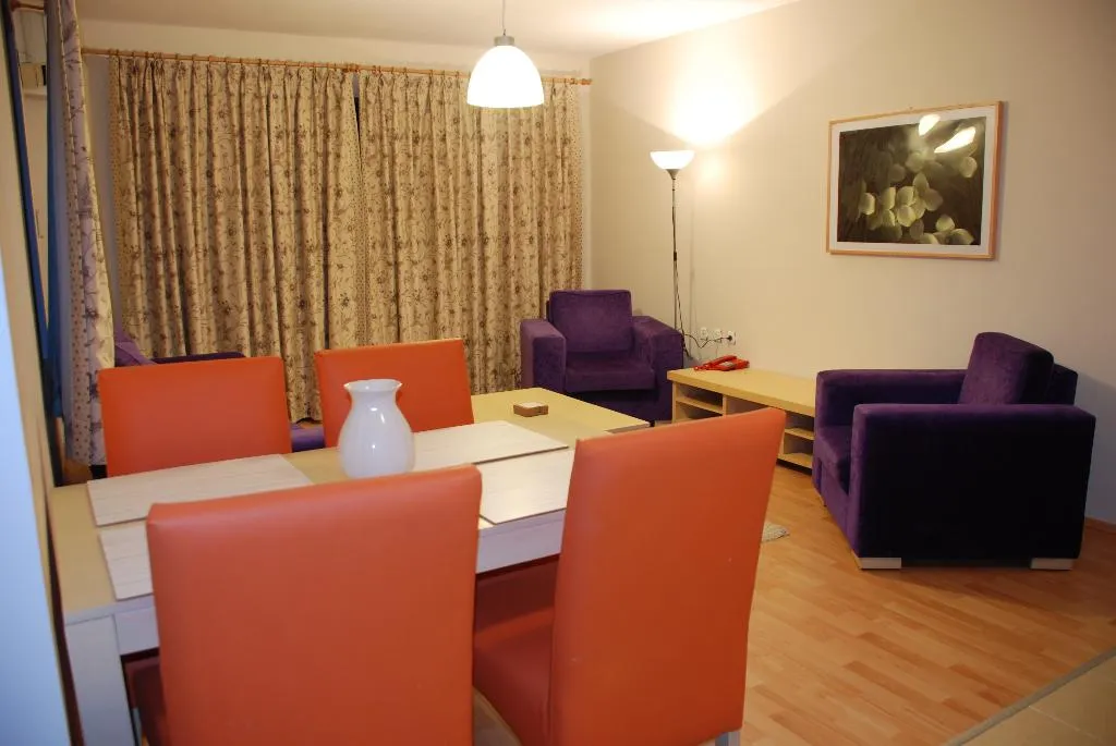 QUADRUPLE LAND VIEW Room, Tuntas Suites Altinkum, Bodrum
