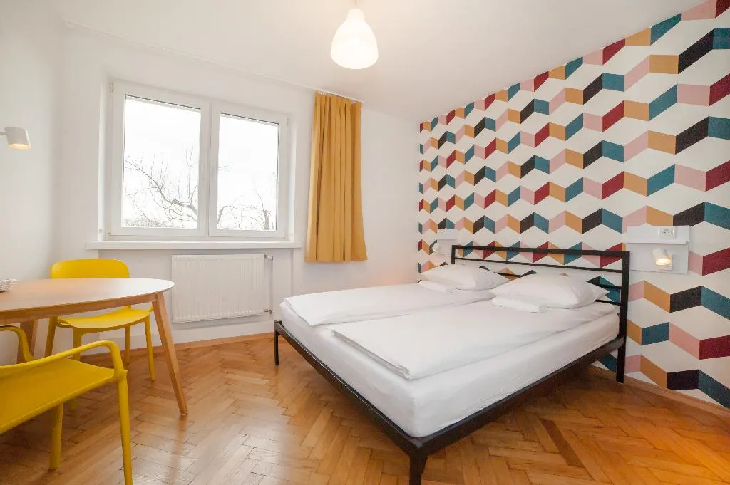 DOUBLE STANDARD Room, Hostel Atlantis Kraków, Krakow