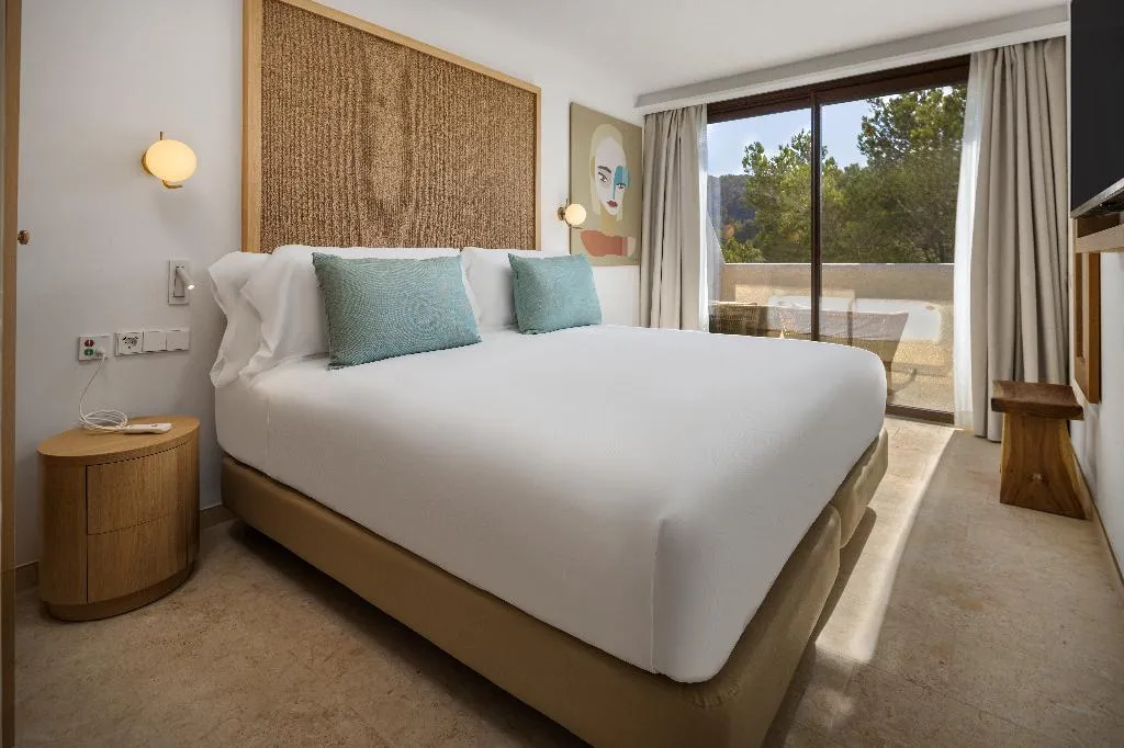 DOUBLE Accessible KING SIZE BED Room, Cala San Miguel Ibiza Res, Curio Colllec by Hilton, Ibiza