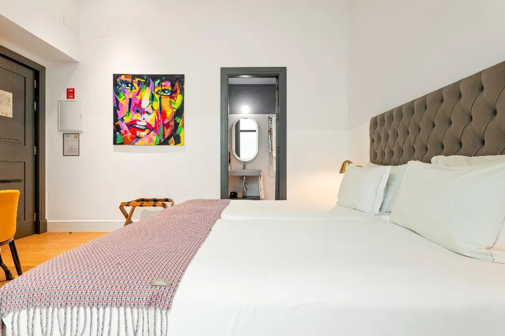 Double or Twin ONE BEDROOM ONE BATHROOM Room, Joya Del Casco Boutique Hotel, Seville