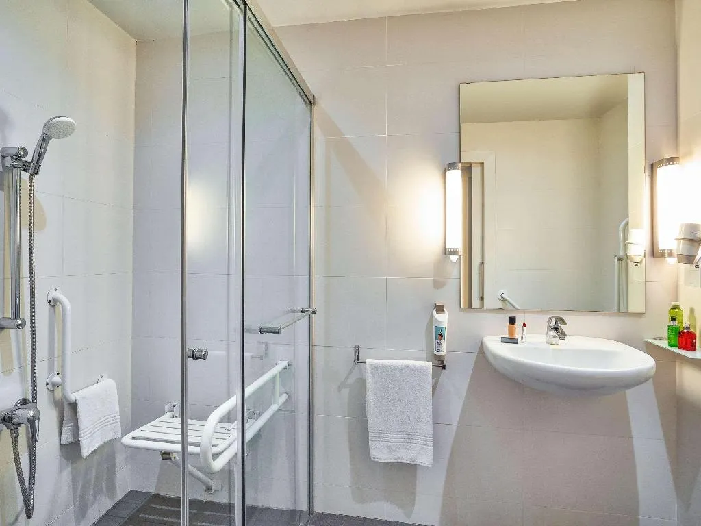 DOUBLE STANDARD Room, ibis Barcelona Meridiana, Barcelona