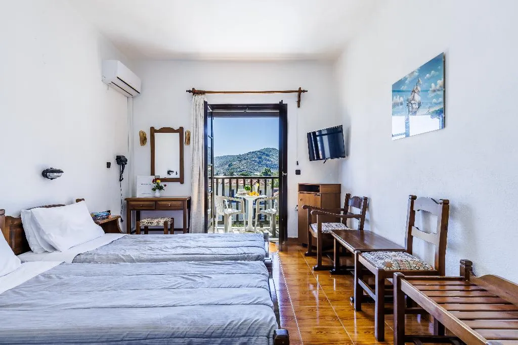 Double or Twin STANDARD Room, Hotel Dionyssos, Skiathos