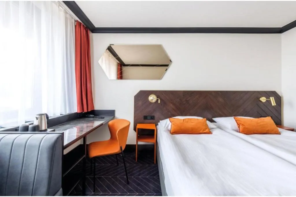 TRIPLE STANDARD Room, Vienna House by Wyndham Diplomat Prague, Prague