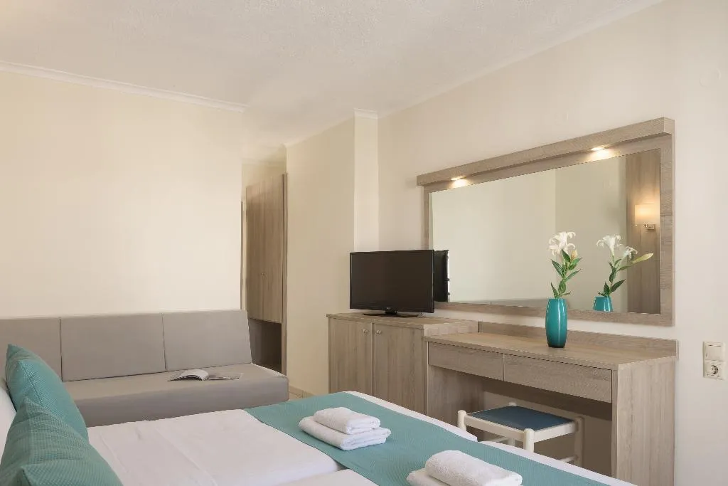 Double or Twin SUPERIOR Room, Hersonissos Central, Crete
