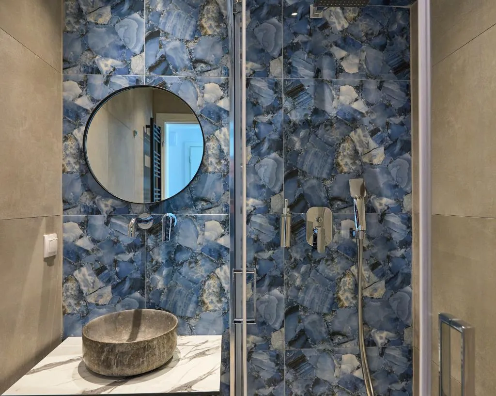DOUBLE WITH BALCONY Room, Urban Elephant Suites, Halkidiki