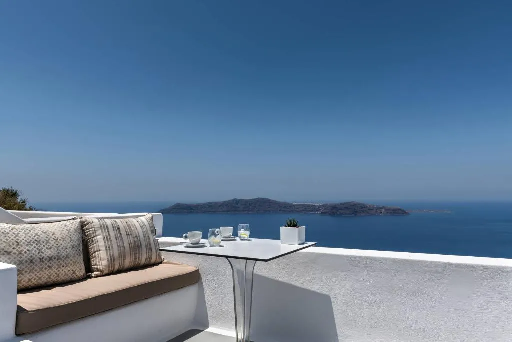 SUITE HONEYMOON Room, Kasimatis by La Perla, Santorini