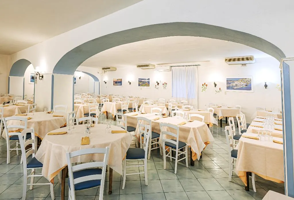 Restaurant, Galidon Wellness Park & SPA, Naples