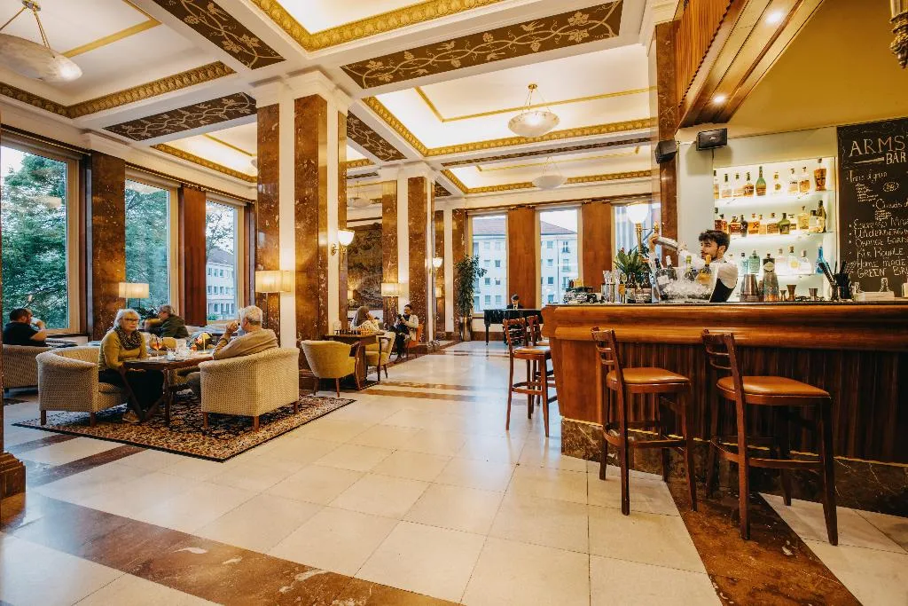 Bar, Grand Hotel International, Prague