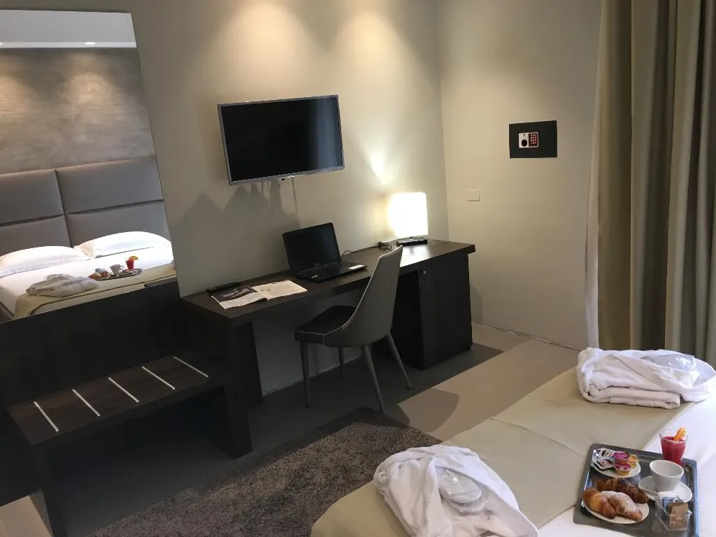 TWIN SUPERIOR Room, Plus Welcome Milano, Milan