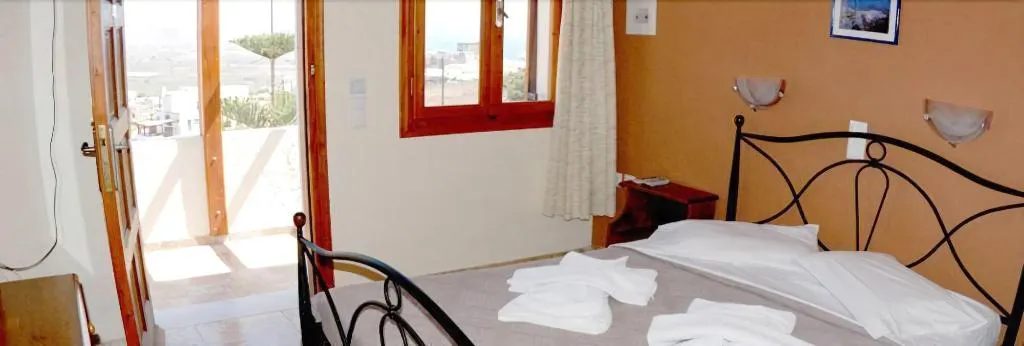 Room, Villa Galinia, Santorini