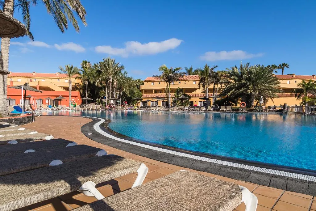 Pool, Oasis Village, Fuerteventura