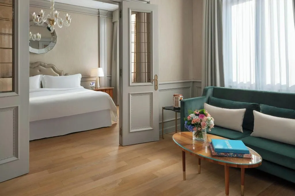 SUITE RIVER VIEW Room, The Westin Excelsior, Florence