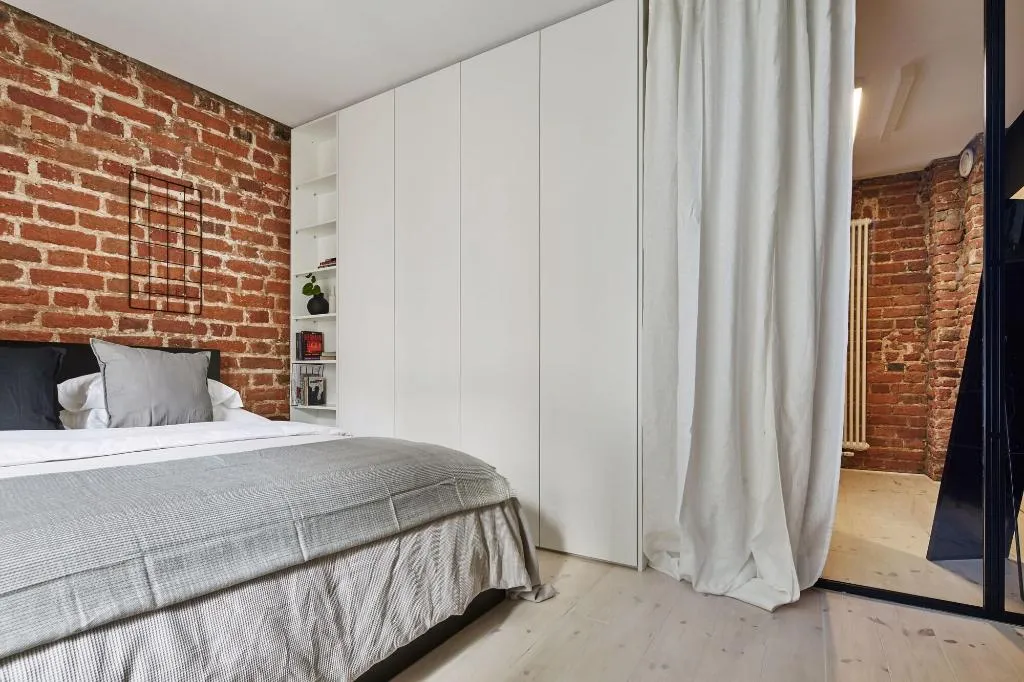 Room, OLD NEW Szczepańska, Krakow