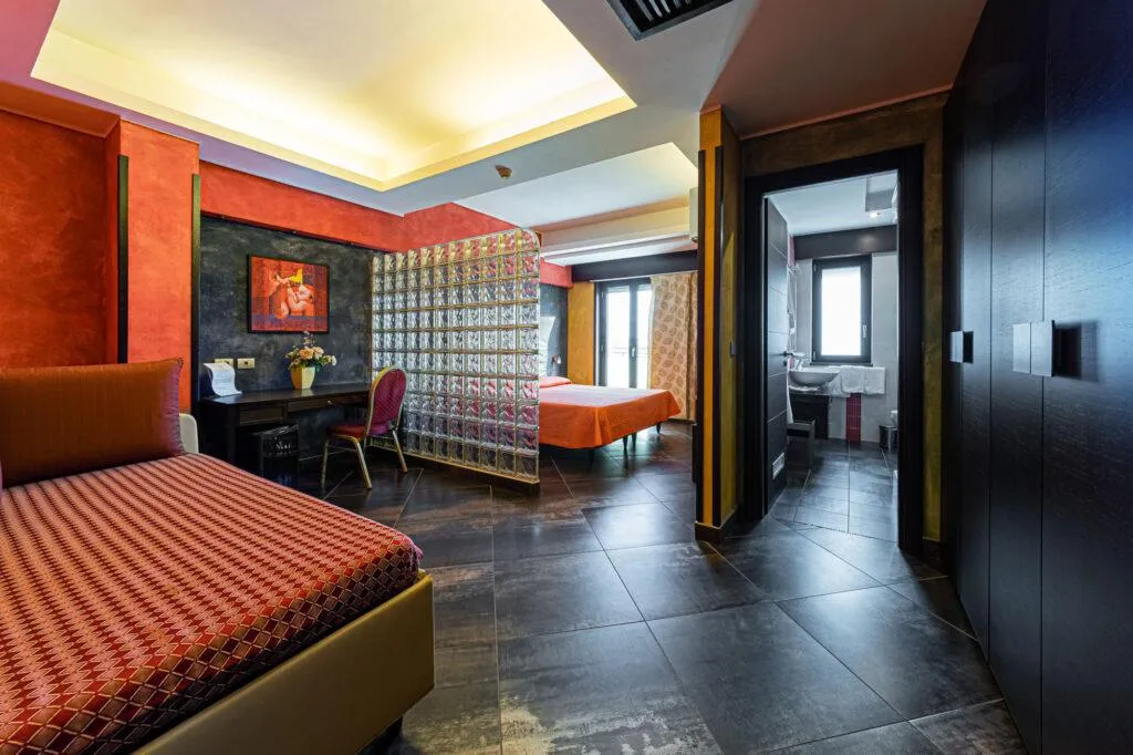JUNIOR SUITE WITH BALCONY Room, Abalon Pompei Resort, Naples