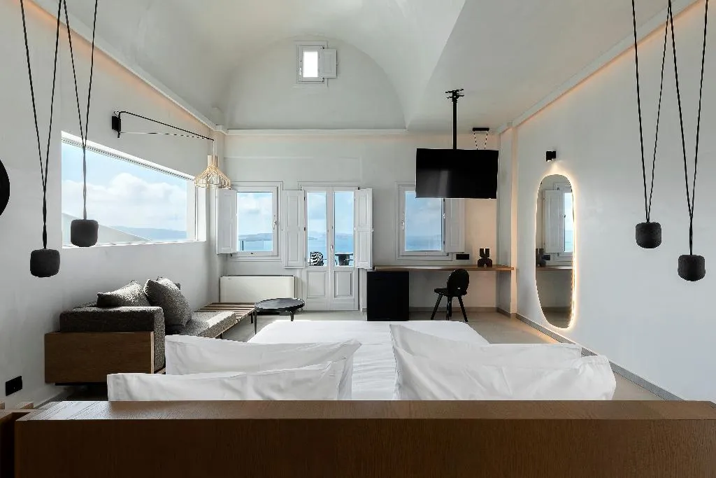SUITE DELUXE SEA VIEW Room, Hom Santorini, Santorini