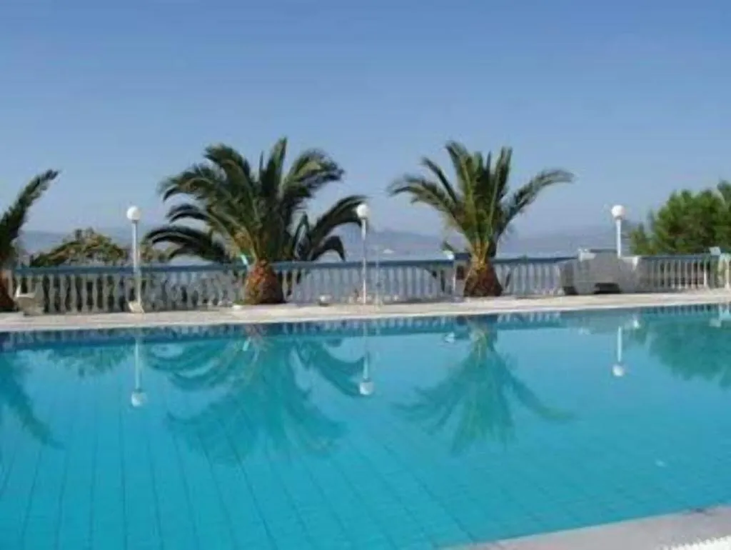 Pool, Pappas, Kalamata