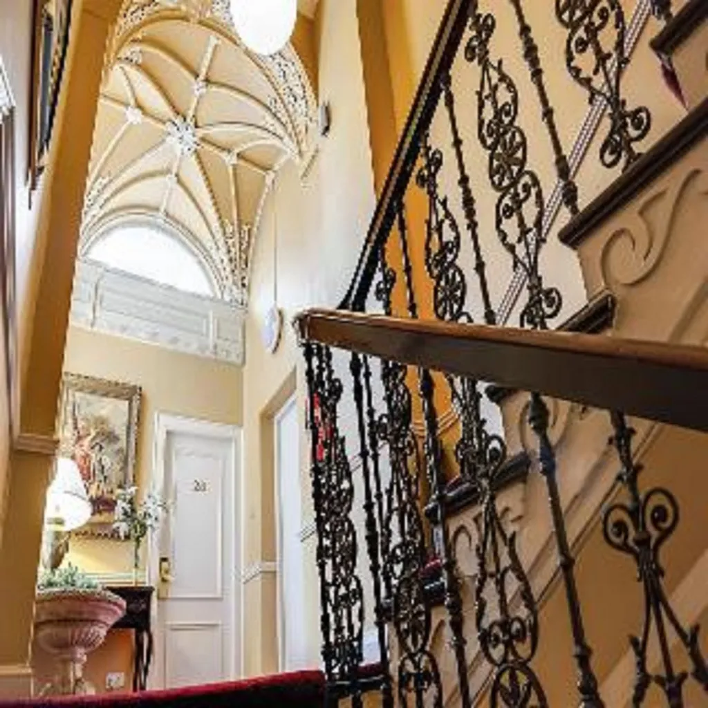 Lobby, Albany House, Dublin