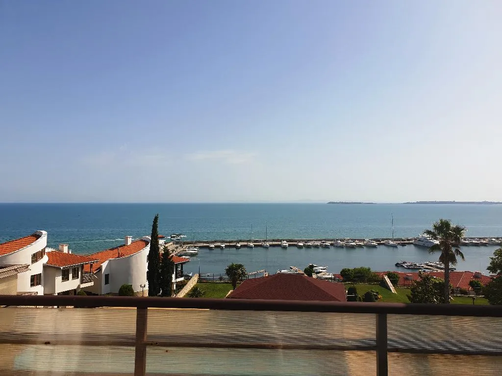 APARTMENT ONE BEDROOM Room, Diamond Apartcomplex, Bourgas
