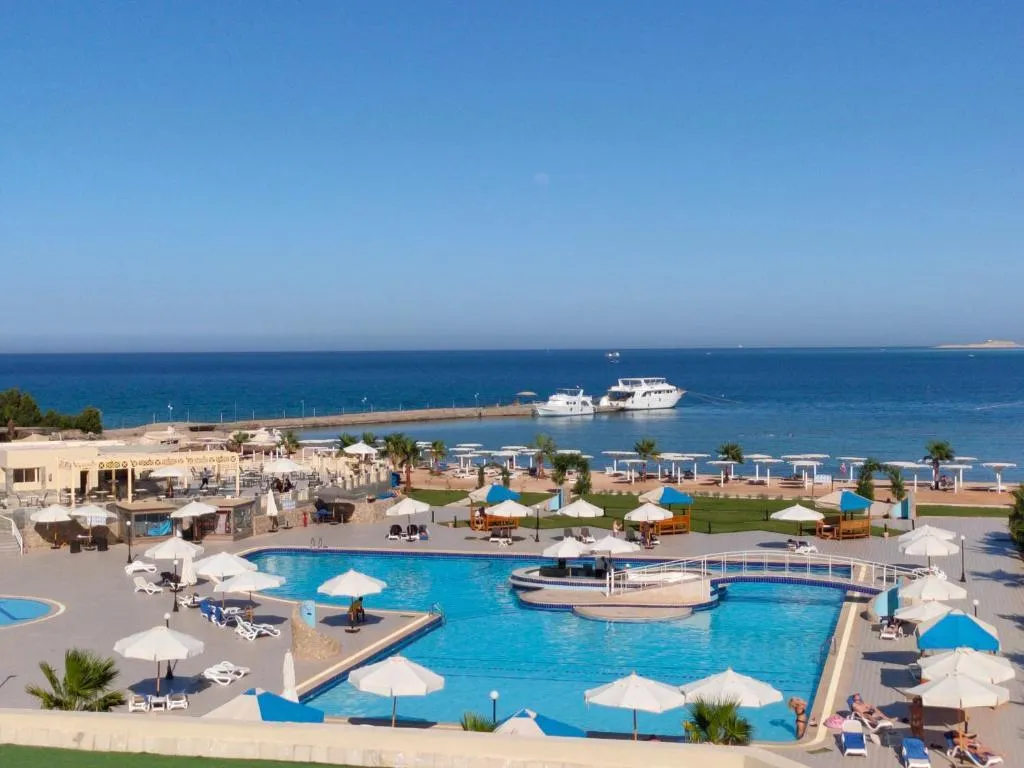 Pool, Seven Seas Jolie Bay, Red Sea Riviera