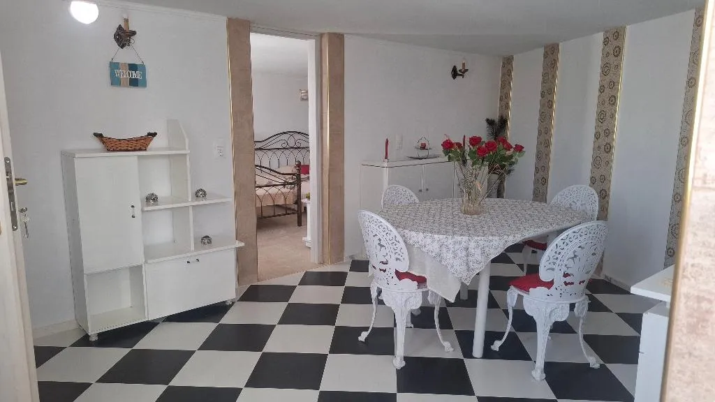 Room, Castellino Studios, Rhodes