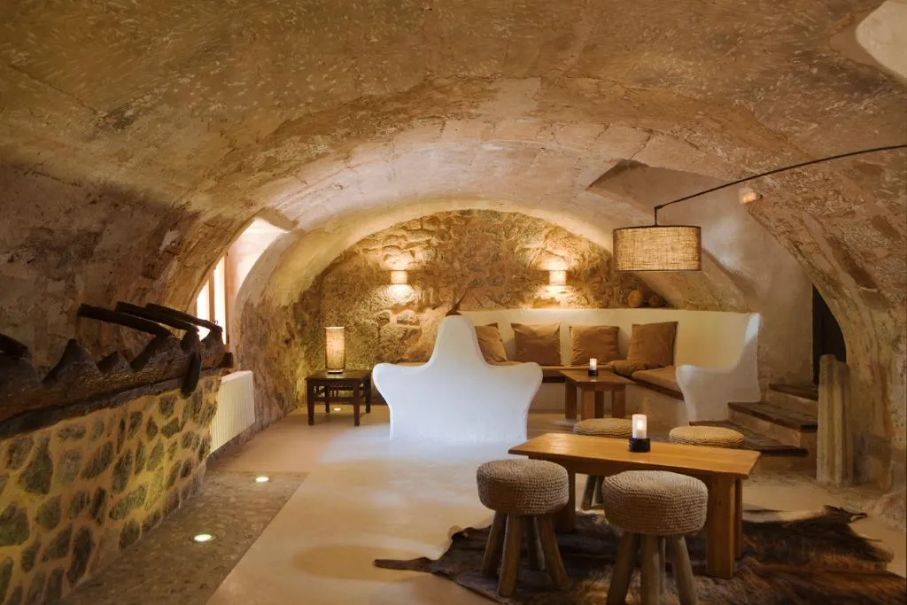 Bar, Es Port, Majorca