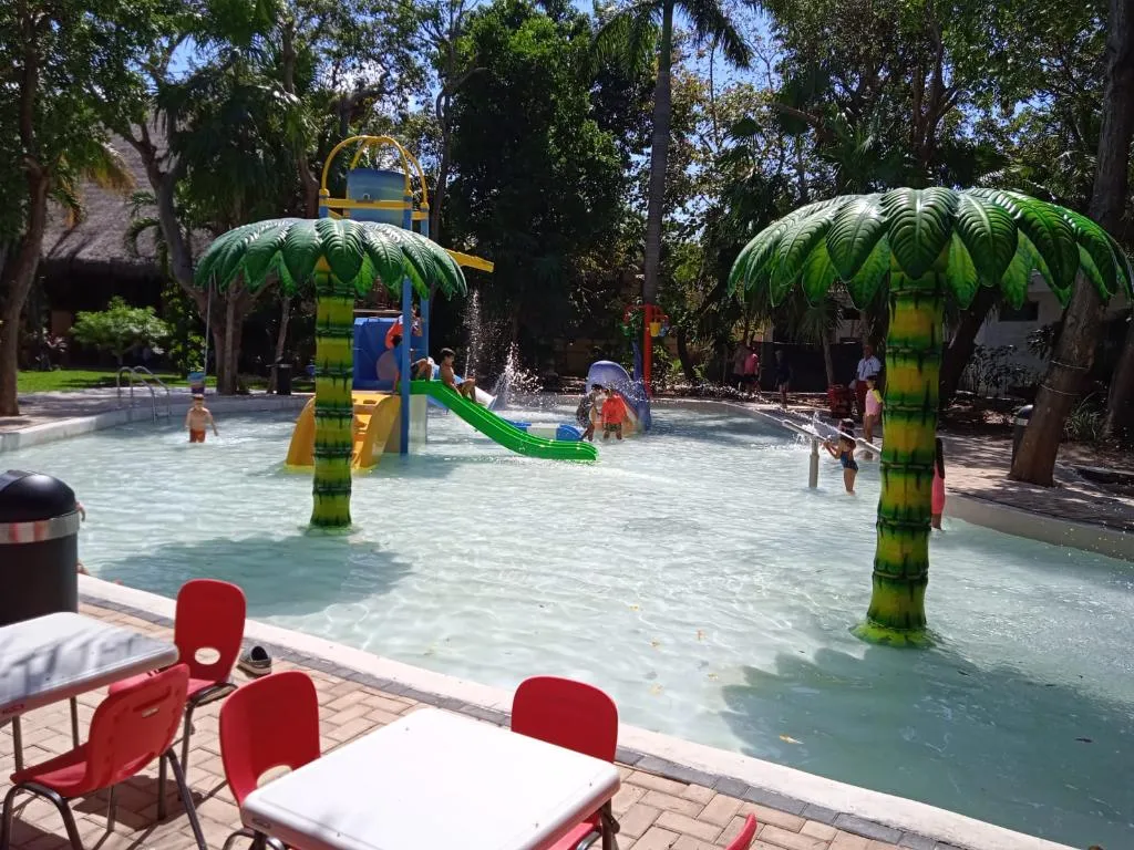 Pool, Plaza Caribe, Cancun Area
