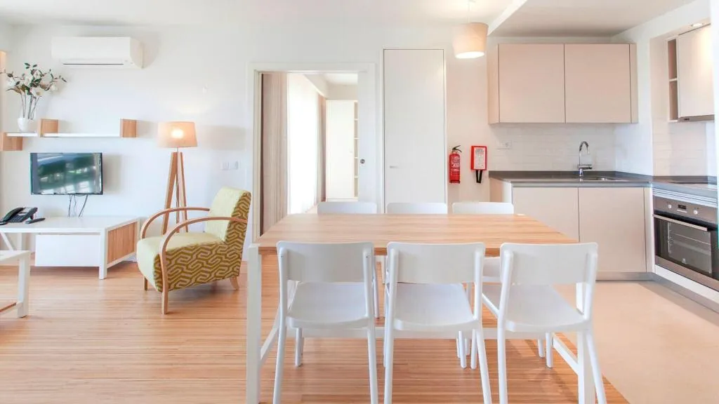 APARTMENT PRESTIGE Room, Alfagar Aparthotel, Algarve
