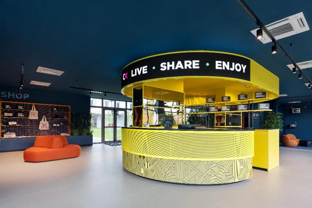 Lobby, Cx Milan Nom, Milan