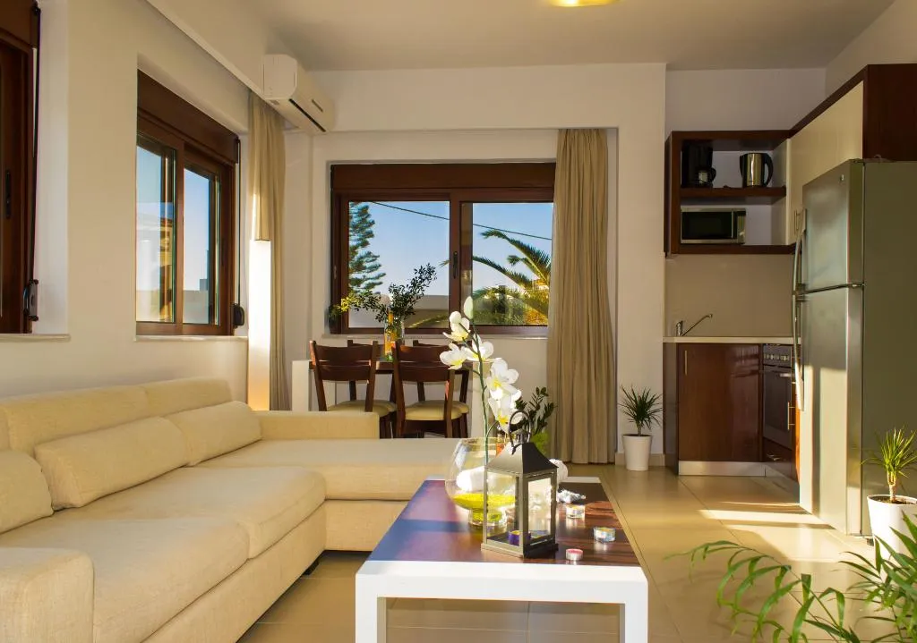 SUITE THREE BEDROOMS Room, Esthisis suites & maisonettes, Crete