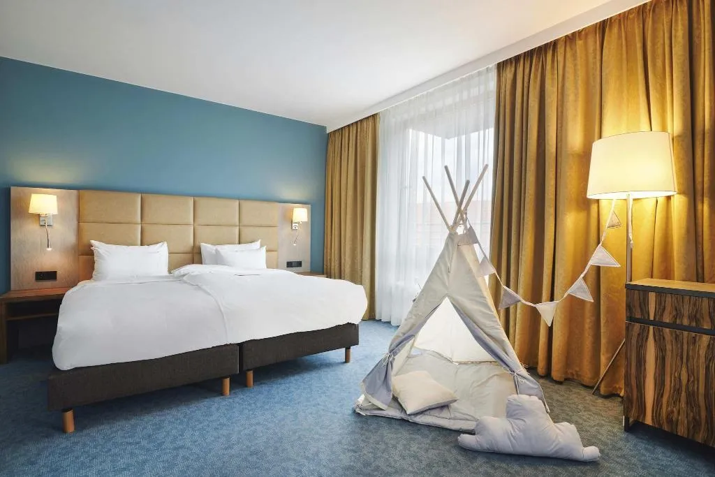 DOUBLE PREMIUM WITH VIEWS Room, Radisson Blu Hotel Krakow, Krakow