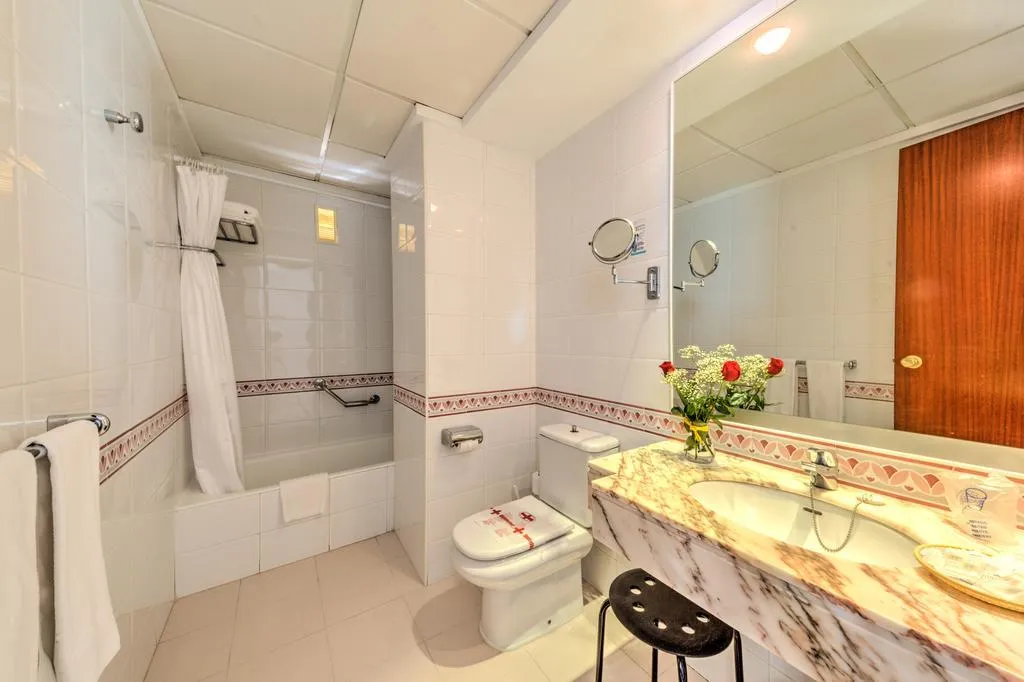 Double or Twin SEA VIEW Room, Voramar, Majorca