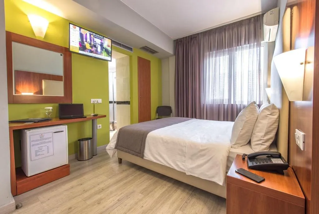 Room, Polis Grand Hotel, Athens