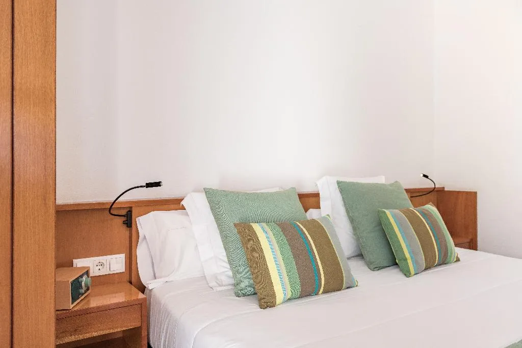 DOUBLE STANDARD Room, Almadraba Park, Costa Brava