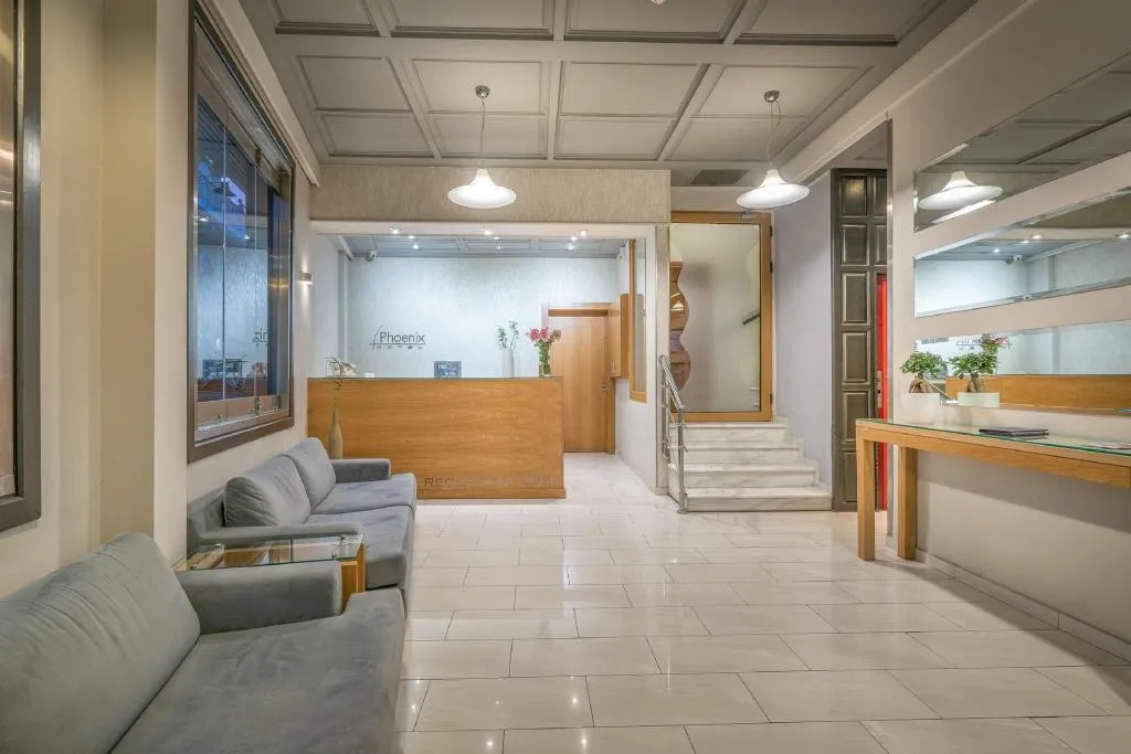 Lobby, Phoenix, Zante