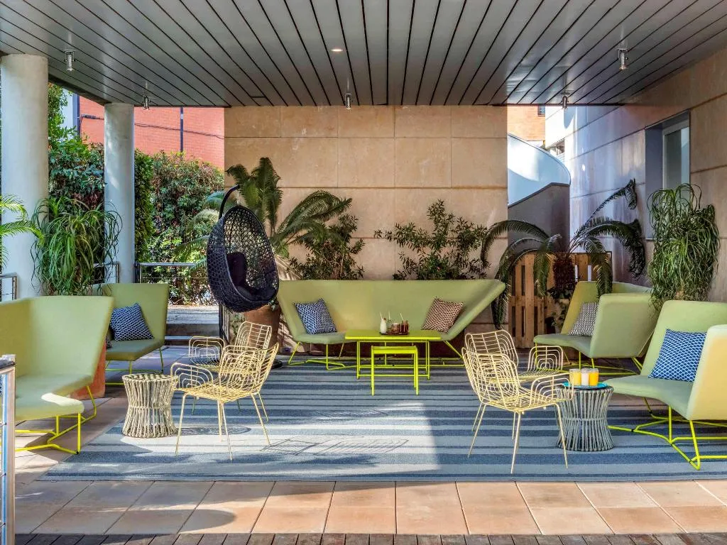 Bar, Novotel Barcelona Cornella, Barcelona