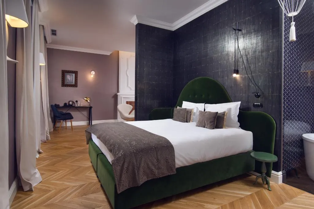 DOUBLE DELUXE Room, Relais & Chateaux Hotel Quadrille - Adults Only, Gdansk