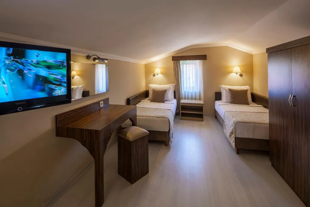 FAMILY ROOM CLUB Room, Club Hotel Turan Prince World, Antalya