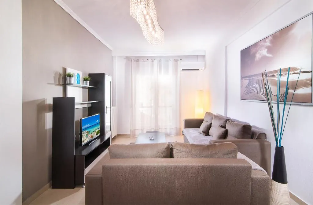 APARTMENT CAPACITY 5 Room, Michalis Apartments, Thessaloniki