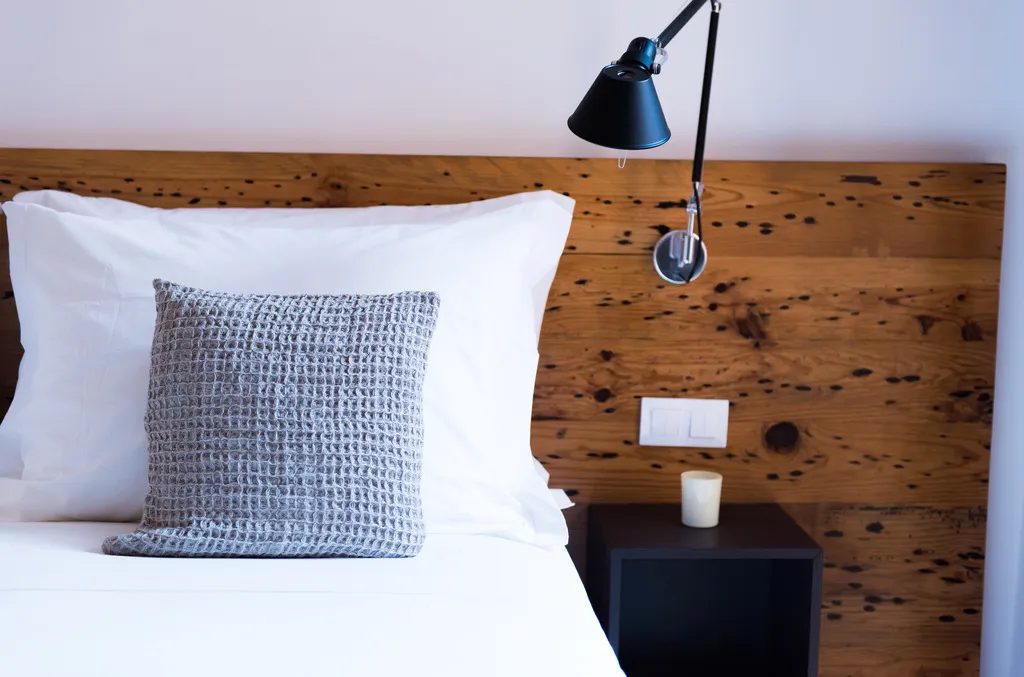 APARTMENT TWO BEDROOMS WITH TERRACE Room, Flora Chiado Apartments, Lisbon