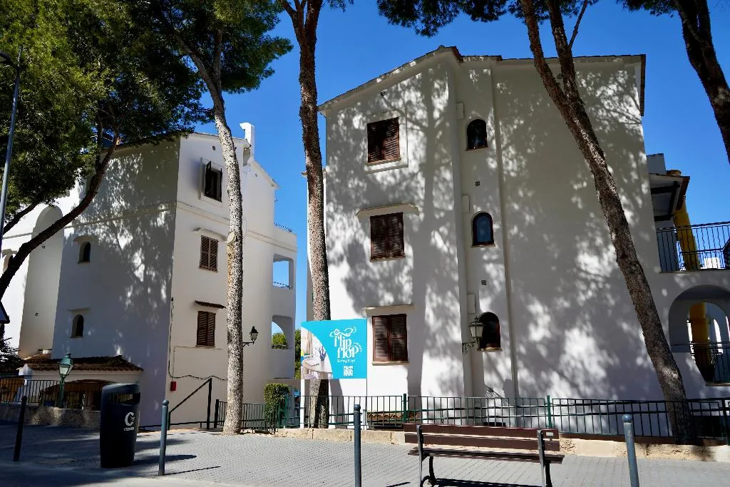 General view, Flip Flop Surfing Playa Apartments, Majorca