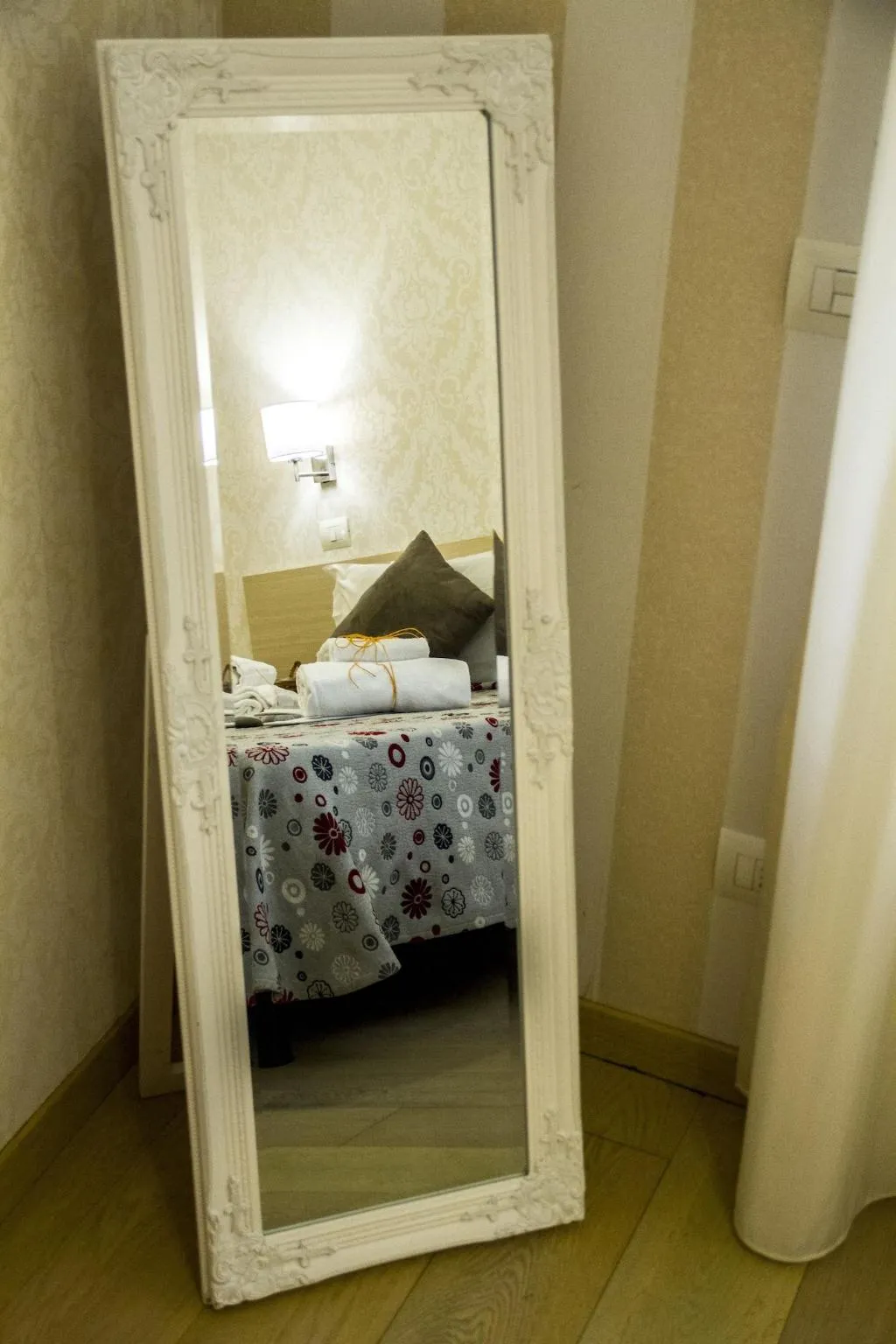 Room, Marta Inn, Rome