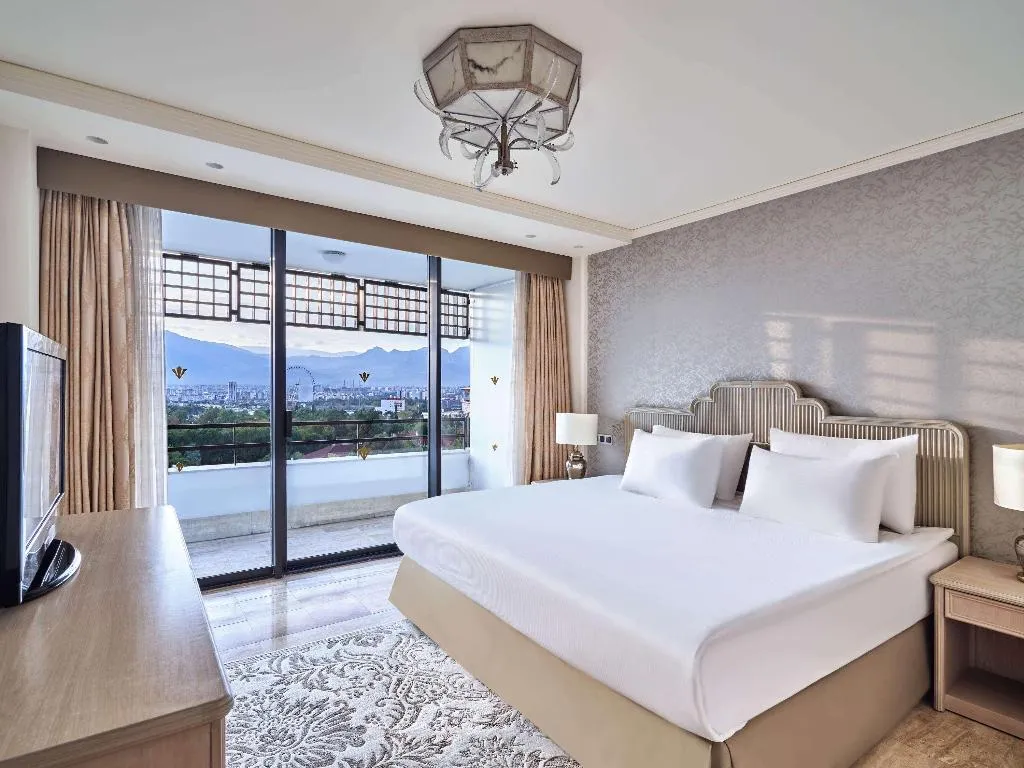 TWIN COMFORT Room, Rixos Downtown Antalya L.O.L.ThemePark Free Access, Antalya