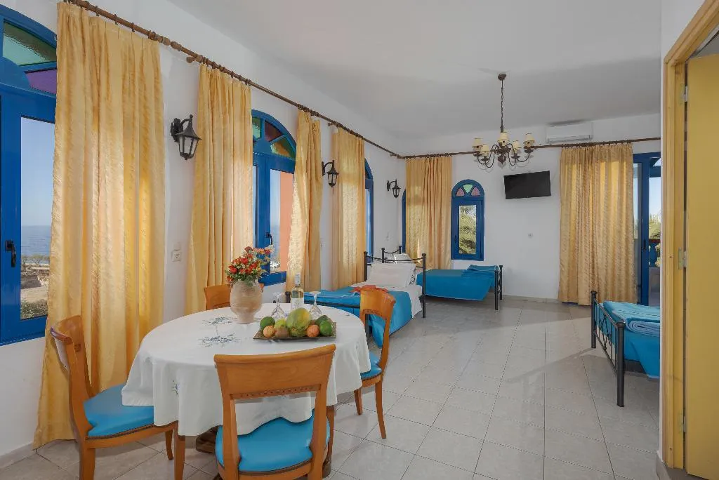 FAMILY ROOM STANDARD Room, Palm Bay, Crete