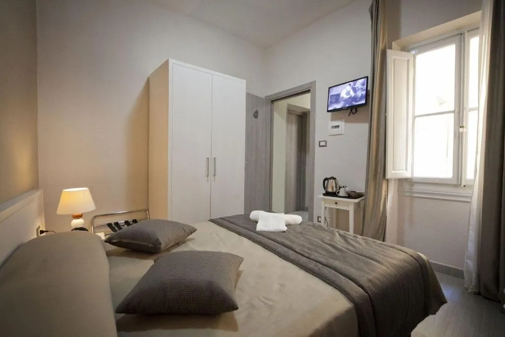 Room, La Residenza Di Michelangelo, Florence