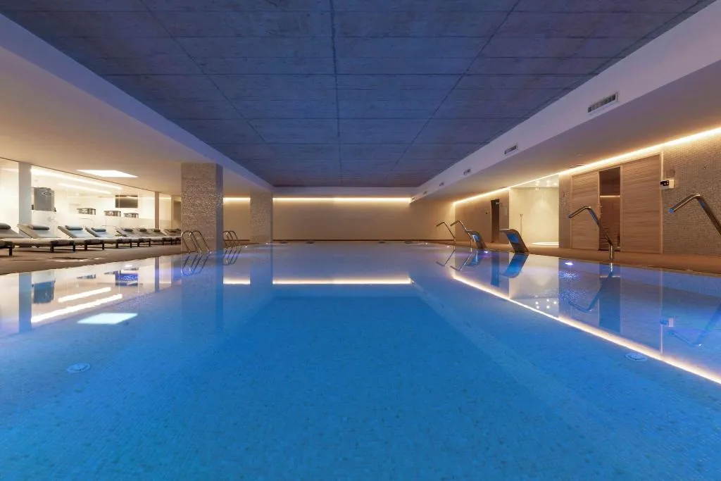 Pool, Boeira Garden Hotel Porto Gaia, Curio Collection, Porto