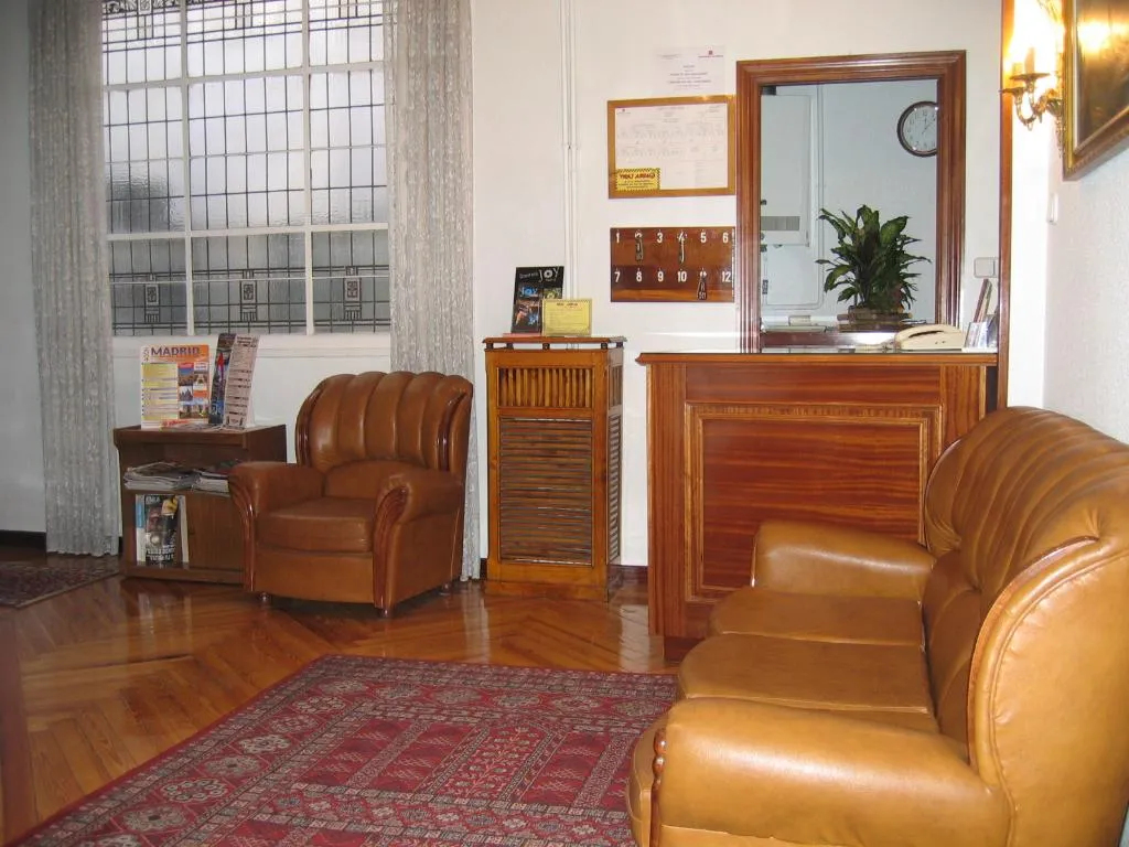 Lobby, Hostal Splendid, Madrid
