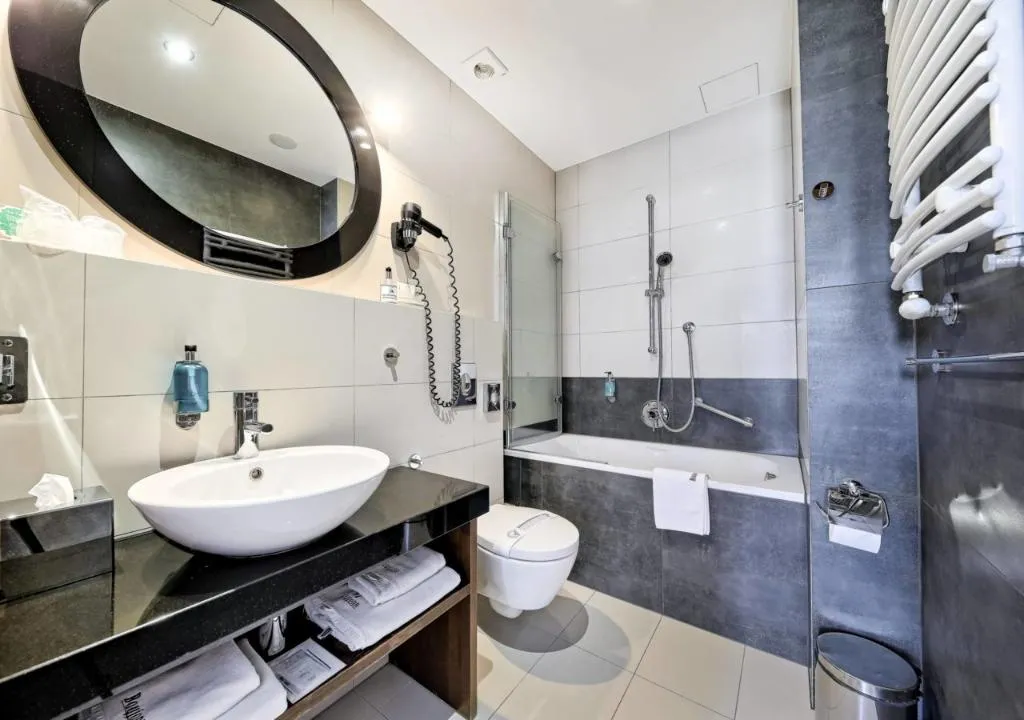 DOUBLE SINGLE USE LUXURY Room, Bayjonn Boutique Hotel, Gdansk
