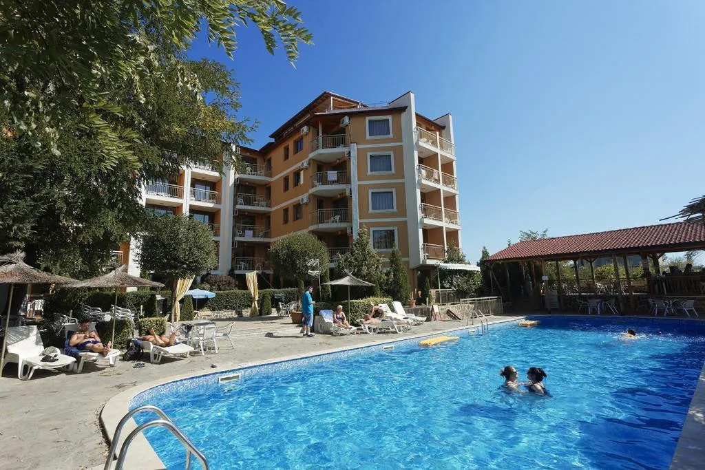 Pool, Vemara Club, Bourgas